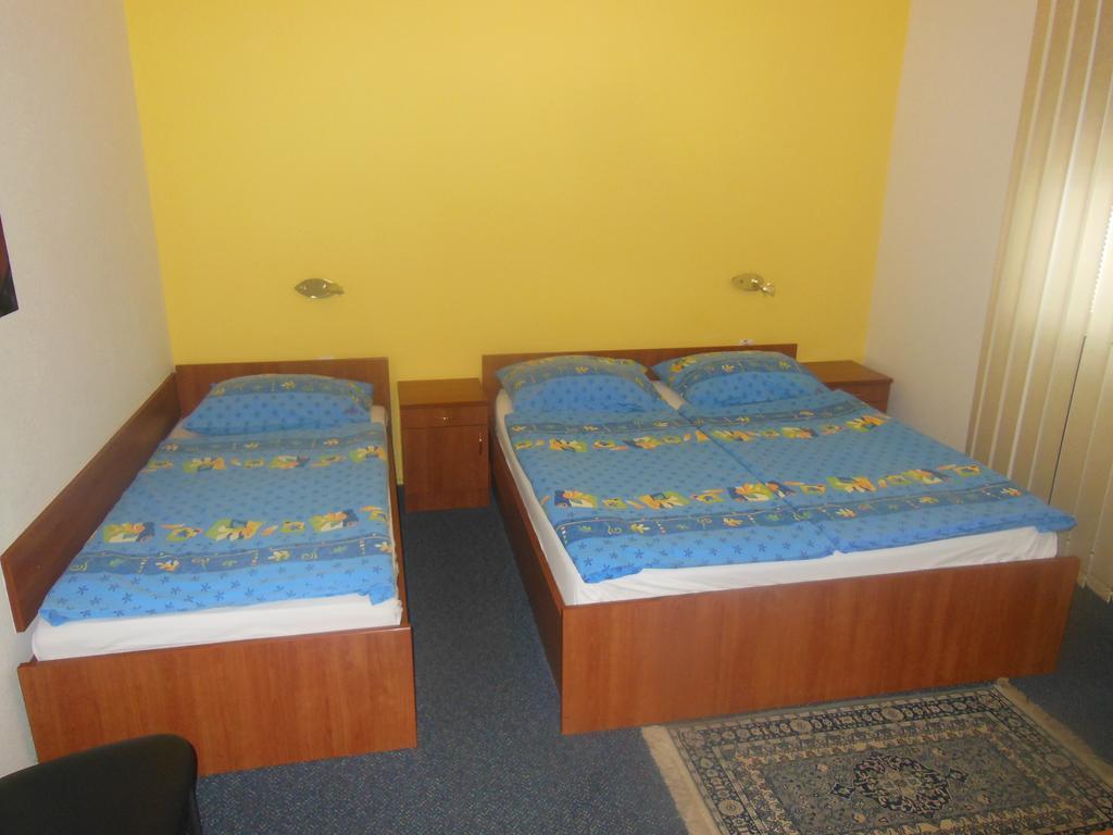 Hotel Pri Belokranjcu Νόβο Μέστο Δωμάτιο φωτογραφία